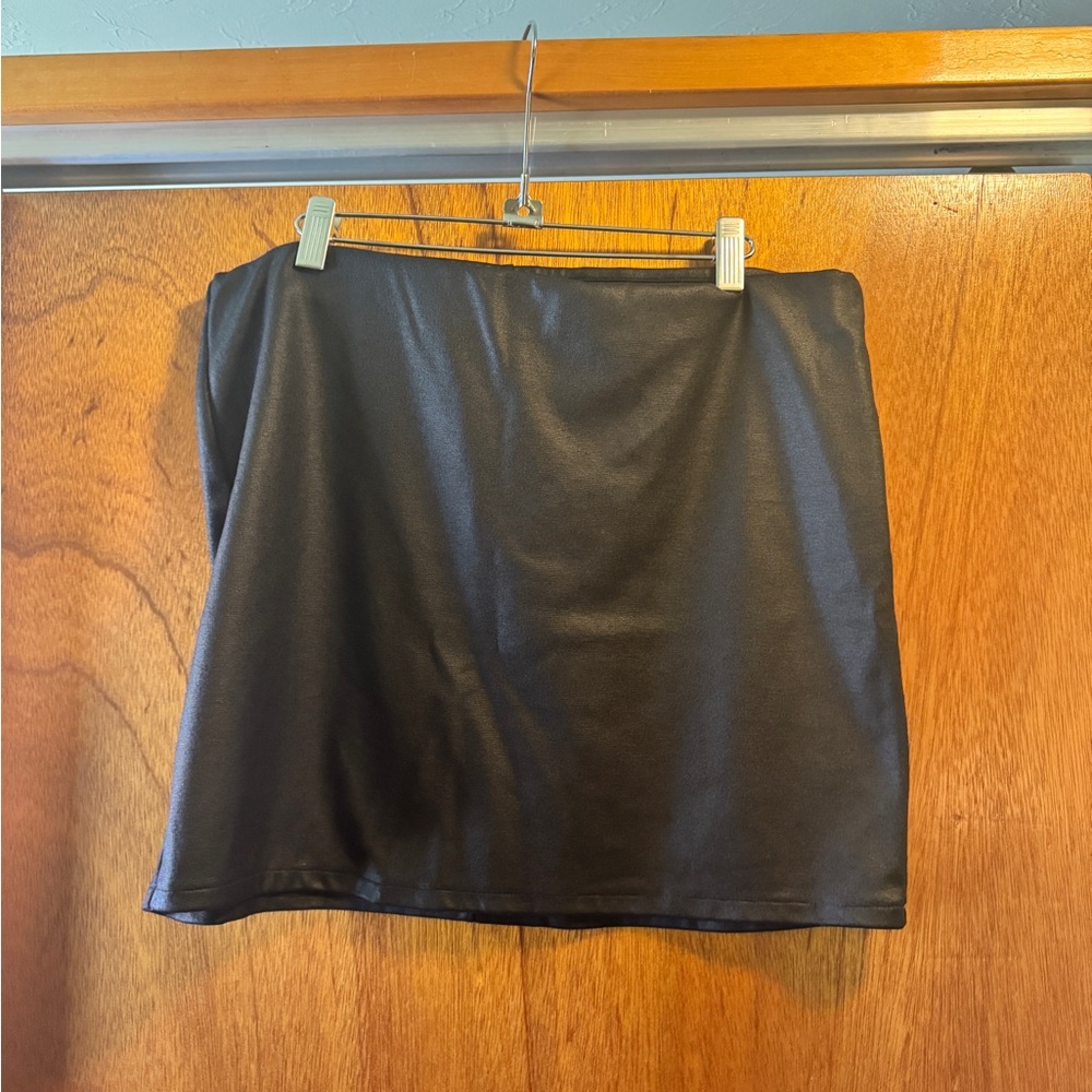 Baccini skirt